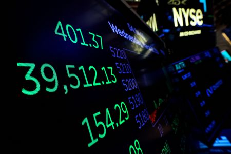 Wall Street : Wall Street ouvre en hausse, rassurée sur l'économie US