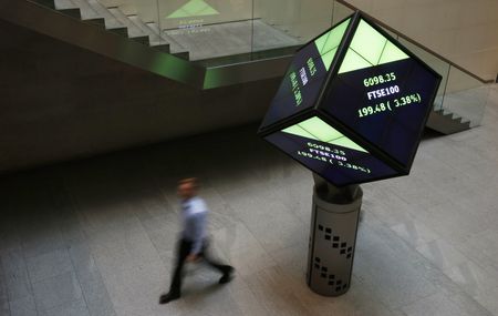 Europe : L'Europe avance avant la BCE, la technologie poursuit son rallye
