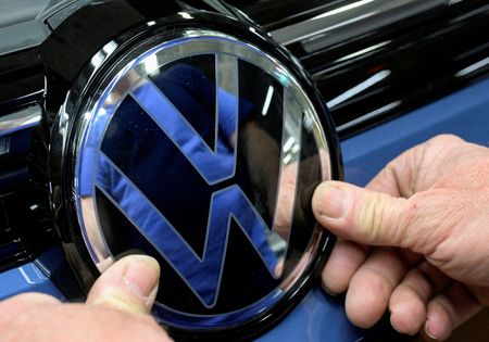 Volkswagen pourrait provisionner jusqu'à €4 mds pour sa restructuration, selon Jefferies