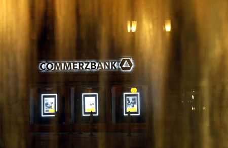 Marché : Les conditions doivent être réunies pour un rapprochement avec Commerzbank, dit Orcel