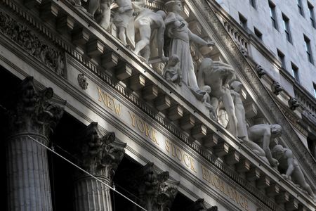Wall Street : Wall Street ouvre en hausse, l'emploi rassure sur la santé de l'économie américaine