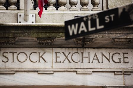 Wall Street : Wall Street ouvre en ordre dispersé avec les chiffres PPI et Tesla