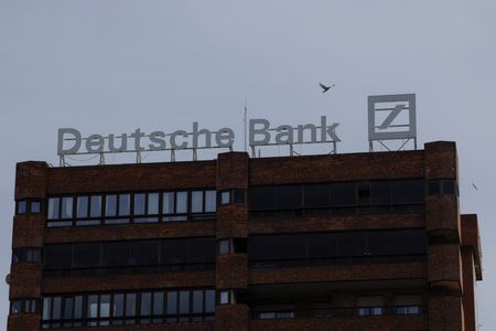 Marché : Deutsche Bank: Cession de 16 millions d'actions au prix de 16,01 euros-teneur de livre