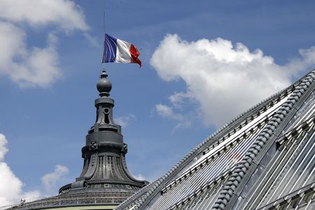 Marché : Les opérations de M&A des groupes cotés ont rebondi en 2024 dit une étude