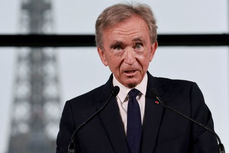 Marché : La famille Arnault en négociations exclusives pour racheter le Paris FC