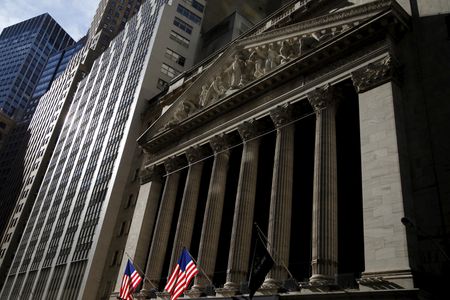 Marché : Wall Street vue en baisse, entre résultats et élections