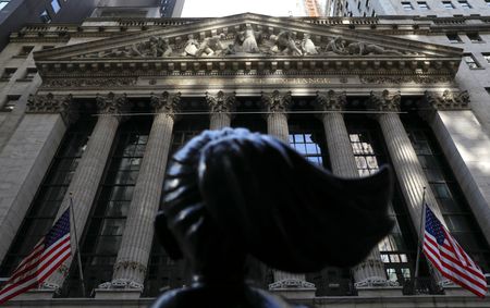 Wall Street : Wall Street termine en nette baisse, les techs à la peine