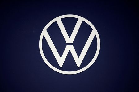 Volkswagen envisage plusieurs mesures pour économiser 4 milliards d'euros-Handelsblatt