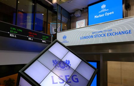 Europe : L'Europe monte prudemment avec le secteur financier