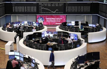 Marché : L'Europe termine en nette baisse, les résultats et l'élection américaine pèsent