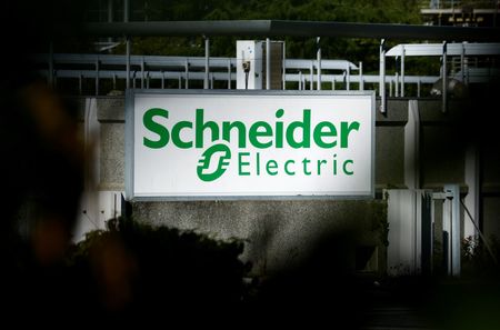 Schneider Electric met fin aux fonctions de DG de Peter Herweck