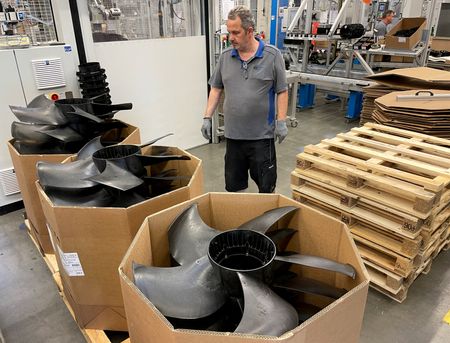 Marché : Zone euro/PMI: La contraction du secteur manufacturier se stabilise en octobre