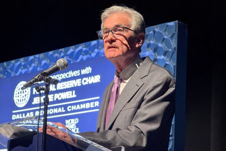 Marché : USA-Pas nécessaire pour la Fed de se précipiter à baisser les taux, dit Powell