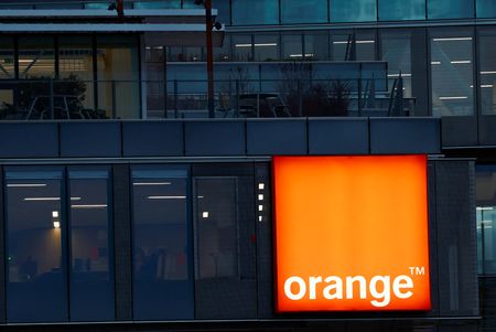 Orange fait appel d'une décision du PNF de saisir 312 millions d'euros