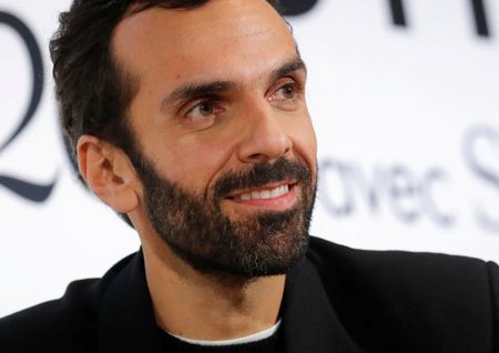Kering annonce deux nouveaux DG chez Saint Laurent et Balenciaga
