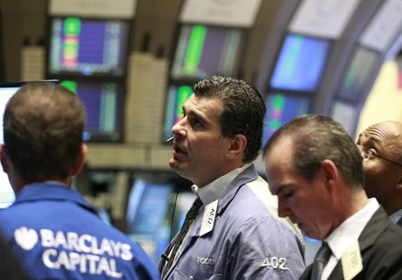 Wall Street : Wall Street ouvre en hausse, le choix de Trump au Trésor rassure