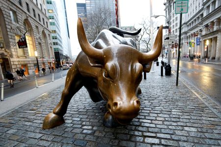 Wall Street : Wall Street ouvre dans le désordre après Trump et avant la Fed
