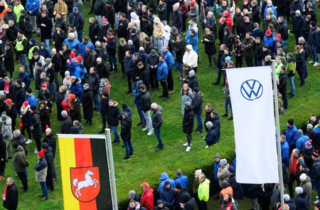 Volkswagen: Neuf usines en grève alors que le conflit social s'intensifie