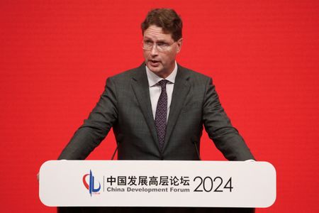 Europe : Auto: Le patron de Mercedes Ola Källenius prend la tête de l'Acea