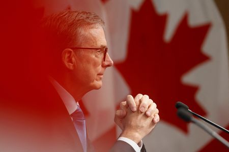Marché : Canada: La BoC réduit ses taux d'un demi-point, redoute les droits de douane de Trump