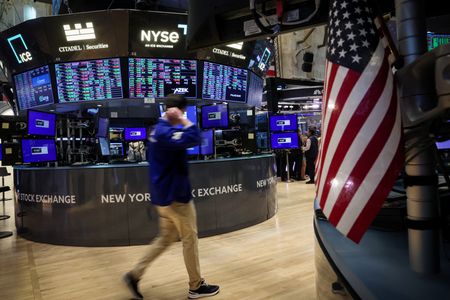 Wall Street : Wall Street rebondit après la déception provoquée par la Fed