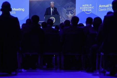 Marché : Devant le Forum de Davos, Trump dit vouloir une baisse des taux d'intérêt et prix pétrolier