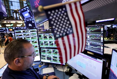 Wall Street : Wall Street ouvre en légère baisse avant la Fed