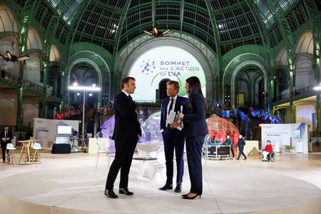 Marché : Intelligence artificielle-Macron annonce €109 milliards d'investissements en France