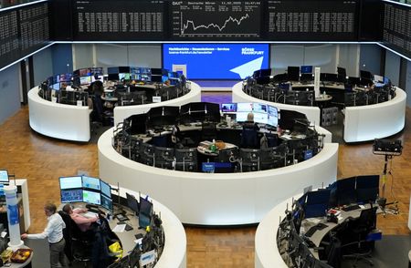 Marché : L'Europe termine en hausse, écarte les risques de guerre commerciale