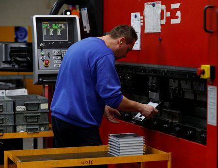 Marché : L'économie britannique affiche une croissance inattendue de 0,1% au T4