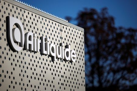 Totalenergies et Air Liquide s'associent pour la décarbonisation de raffineries