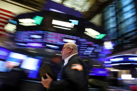 Marché : Wall Street vue stable, prudente après les pertes de la veille
