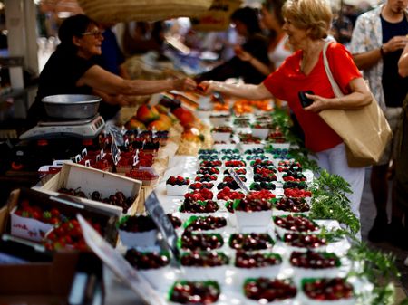 Marché : France: La confiance des ménages en légère hausse en février