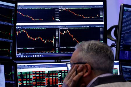 Wall Street : Wall Street ouvre en légère baisse après la correction de la veille