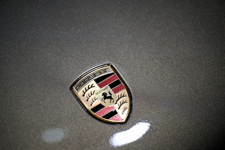 Marché : Porsche: Le bénéfice net chute en 2024, maintient son dividende