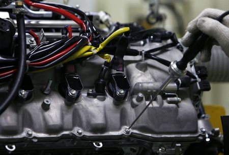 Marché : UE/Automobile: Les députés du PPE vont contester l'interdiction des moteurs à combustion en