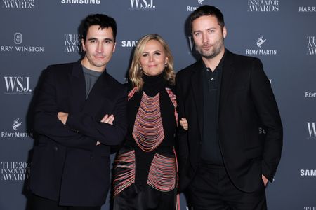 LVMH nomme deux directeurs créatifs pour la maison Loewe