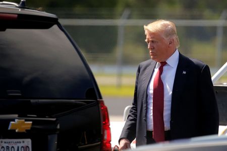 Marché : Trump va annoncer mercredi des droits de douane dans le secteur automobile
