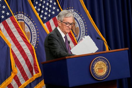 Marché : USA: La croissance semble ralentir, la Fed attend davantage de clarté, dit Powell