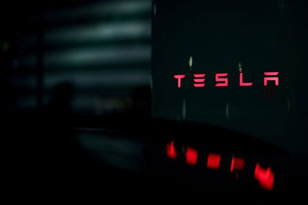 Marché : Tesla: Marge supérieure aux attentes au T1, mais chiffre d'affaires décevant