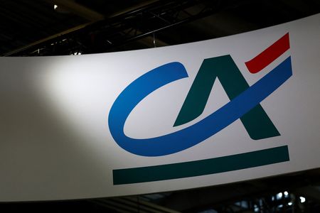 Crédit Agricole en ligne avec les attentes au T1, la surtaxe exceptionnelle pèse