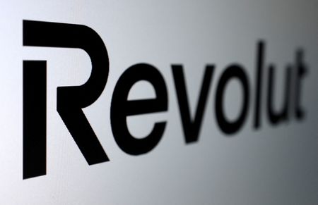 Marché : Revolut va investir 1 md d'euros en France et demander une licence bancaire 