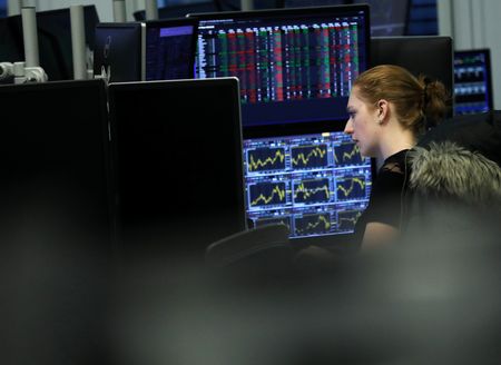 Europe : L'Europe entame la semaine dans le vert, accalmie après le délai supplémentaire sur les dro