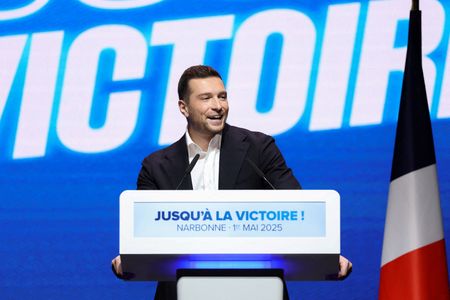 Marché : France: Jordan Bardella, une ambition à l'ombre de Marine Le Pen