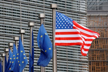 Marché : L'UE prête à accepter sous conditions un droit de douane unique de 10% de la part des USA r