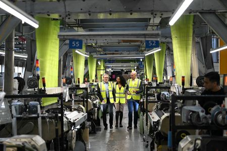 Marché : Grande-Bretagne/PMI: Le secteur privé progresse légèrement en juin