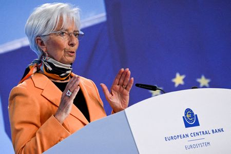 Marché : L'inflation plus volatile exige des réponses fortes, dit Lagarde