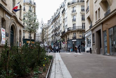 Marché : France/PMI: Le secteur des services montre des signes de stabilisation en juin