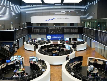 Marché : L'Europe finit dans le rouge, les pourparlers commerciaux dans la dernière ligne droite