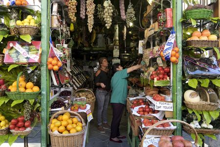 Marché : Zone euro: Les ventes au détail reculent de 0,7% en mai